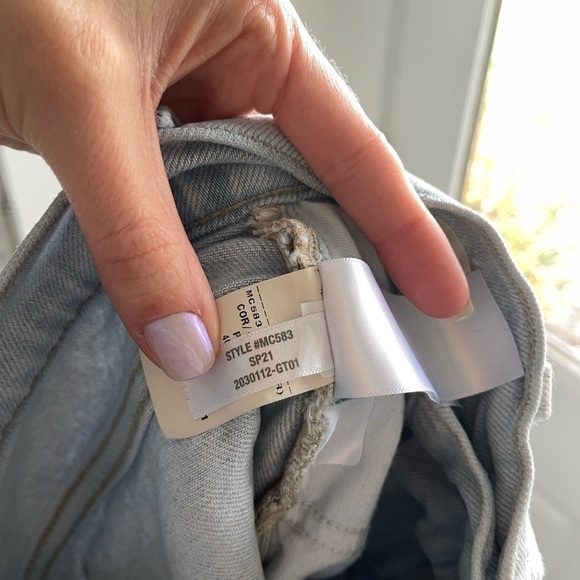 Madewell The Mom Jean Harman Wash - 24 - Picture 9 of 9